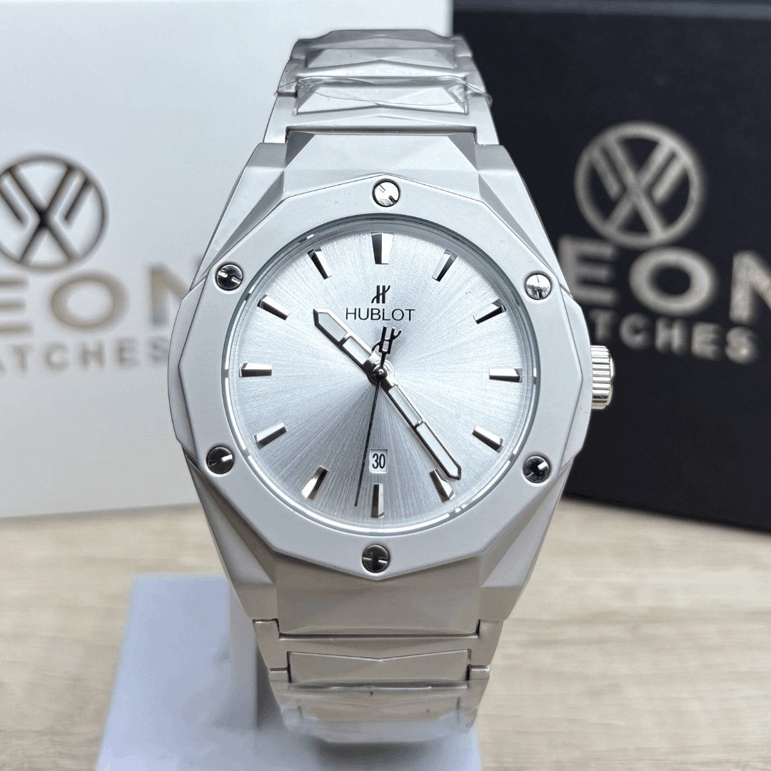 Hublot Premium Watch - Luxury Diamond Cut Chain - Silver Dial