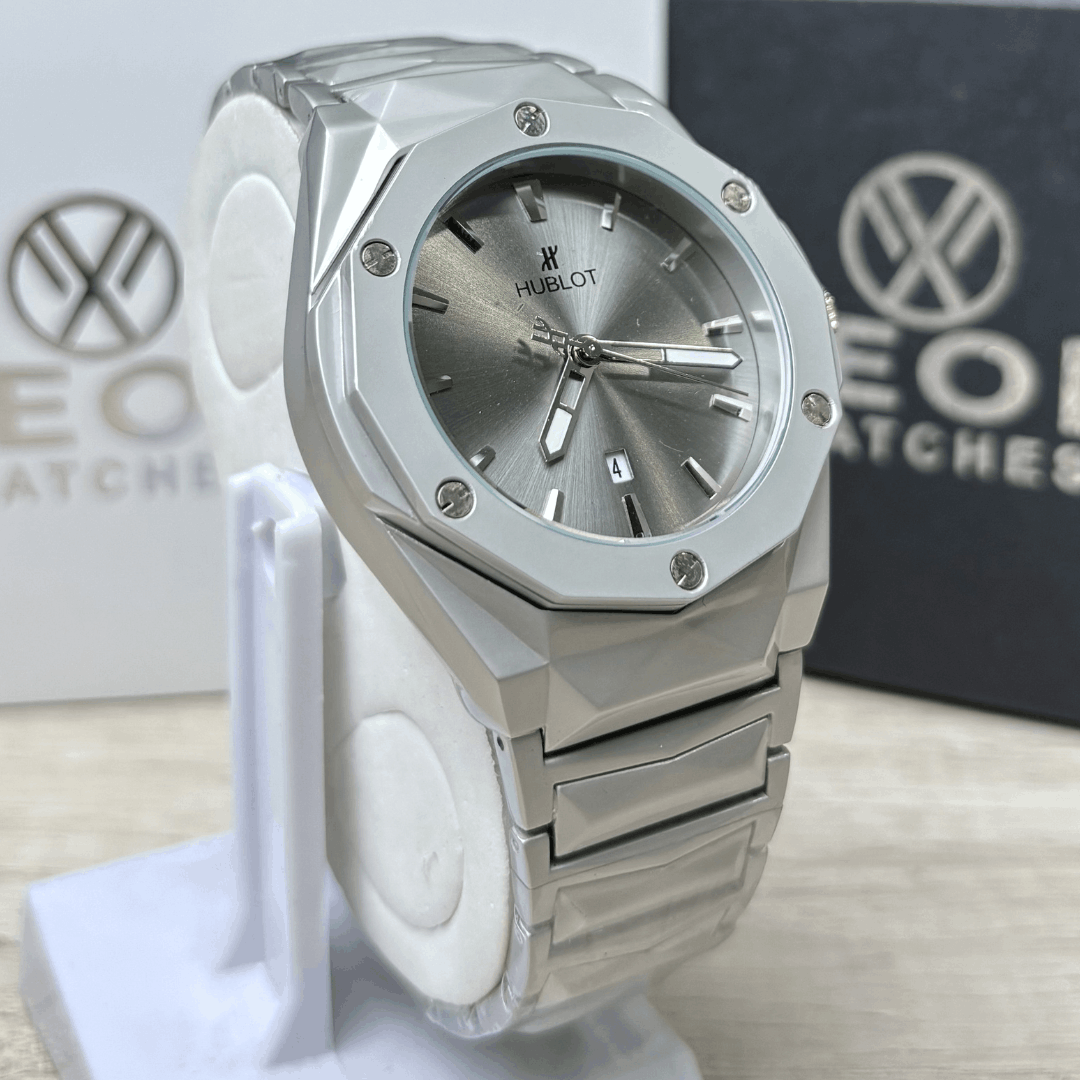 Hublot Premium Watch - Luxury Diamond Cut Chain - Metallic Grey Dial