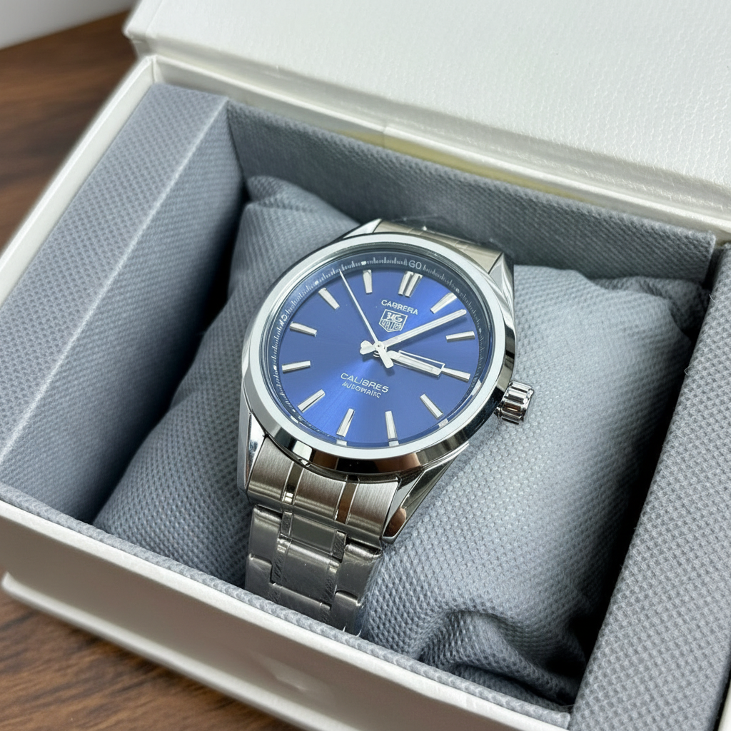 Tag Heuer Carrera - Calibre 5 - Stainless Steel - Navy Blue Dial